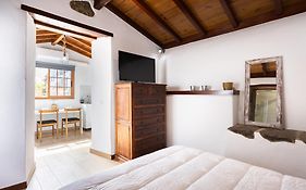 Eden Rentals Sagitta Alfa Retreat